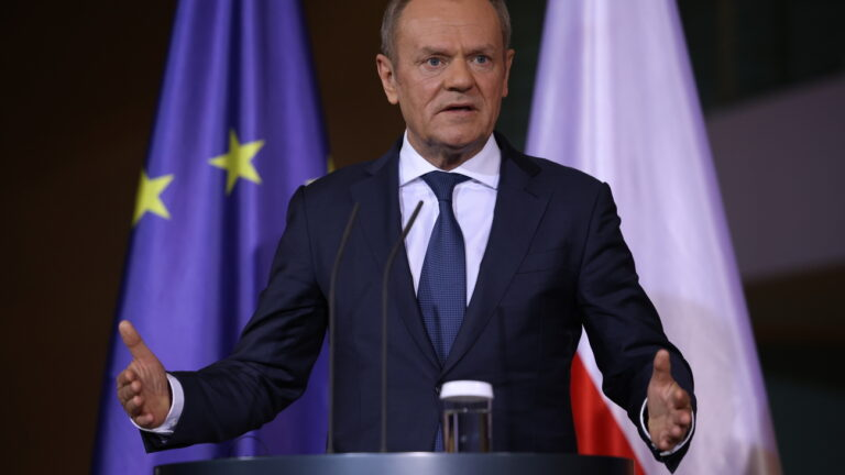 Polens Regierungs Chef Tusk warnt vor Grenzöffnungen Wenn wir offen