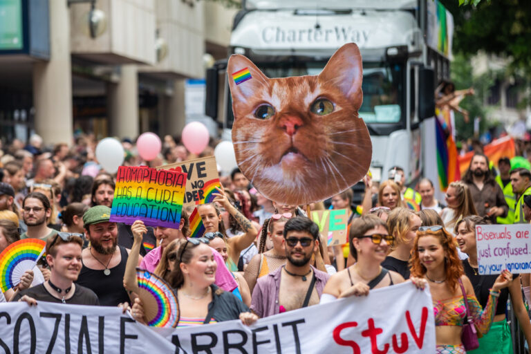 So einfach wird man ein guter Mensch: Dank meiner Sommerlektüre durch die Medienlandschaft bin ich endlich moralisch einwandfrei