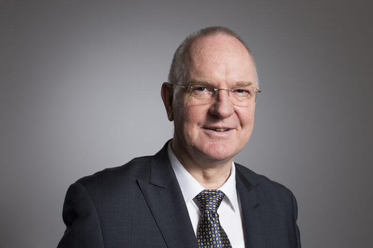 Portrait of Swiss federal judge Thomas Stadelmann, taken at the federal court in Lausanne, Switzerland, on February 22, 2015. (KEYSTONE/Gaetan Bally)

Bundesrichter Thomas Stadelmann portraitiert am 22. Februar 2015 im Bundesgericht Lausanne. (KEYSTONE/Gaetan Bally)