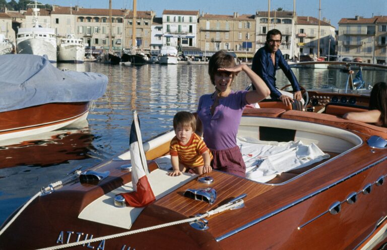 Jane Fonda, Roger Vadim with daughter Vanessa