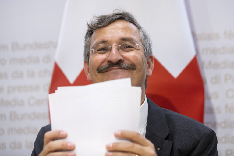 Michael Hengartner, neuer designierter ETH-Ratspraesident, waehrend einer Medienkonferenz, am Mittwoch, 4. September 2019 in Bern. (KEYSTONE/Peter Klaunzer)