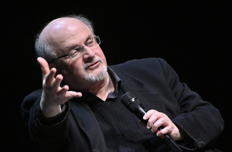 ABD0105_20191116 - WIEN - ÖSTERREICH: Autor Salman Rushdie am Samstag, 16. November 2019, im Rahmen der Präsentation seines neuen Romans 