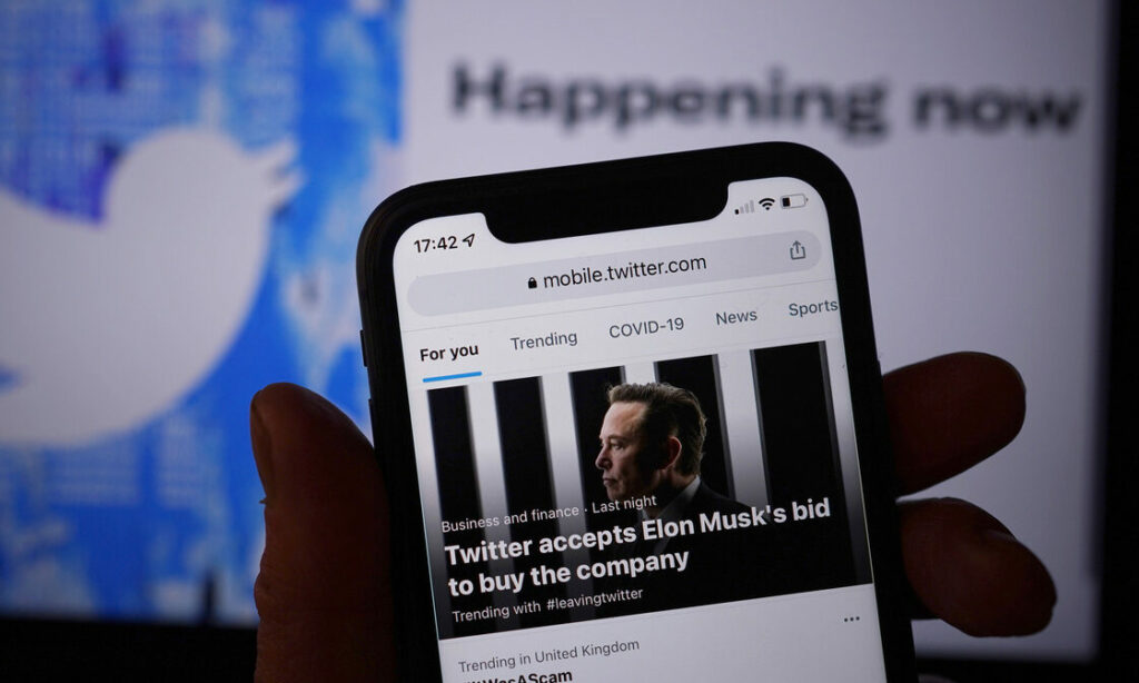 Zwei Tage bevor Twitter Elon Musks Kaufangebot annahm, einigte sich die EU auf ein neues Digitale-Dienste-Gesetz. Versetzt Elon Musks Kampf um die Meinungsfreiheit die Behörden in Schrecken?