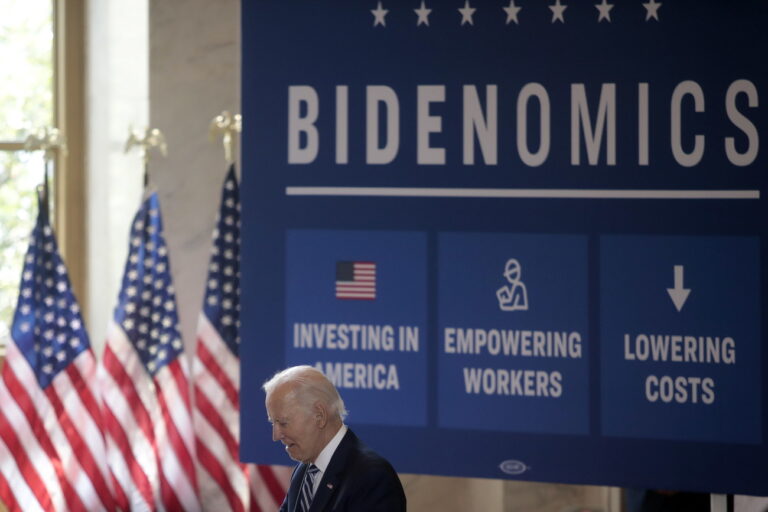 epa10715921 US President Joe Biden arrives to deliver a speech on economic policy - dubbed 'Bidenomics' - at the Old Post Office in Chicago, Illinois, USA, 28 June 2023. Biden delivered remarks over his vision for growing the economy 'from the middle out and the bottom up, not the top-down,' according to the White House. EPA/ALEX WROBLEWSKI