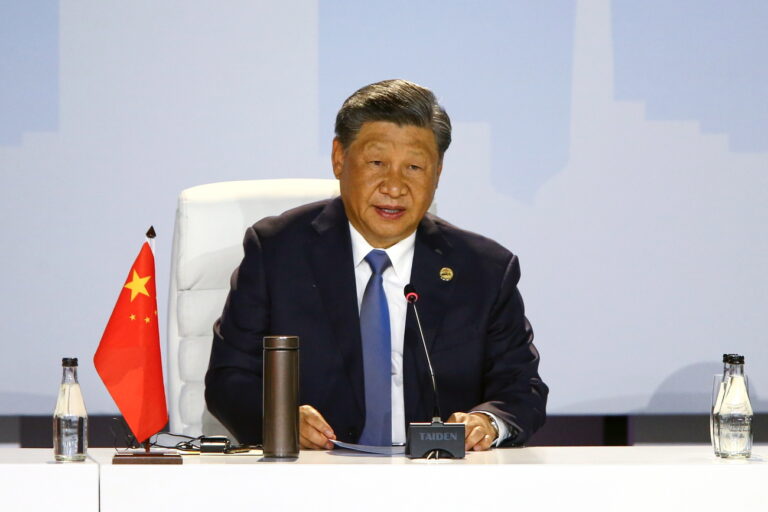 epa10817135 Chinese President Xi Jinping attends the Friends of BRICS Leaders dialogue during the 15th BRICS Summit, in Johannesburg, South Africa, 24 August 2023. South Africa is hosting the 15th BRICS Summit, (Brazil, Russia, India, China and South Africa), as the group's economies account for a quarter of global gross domestic product. EPA/KIM LUDBROOK