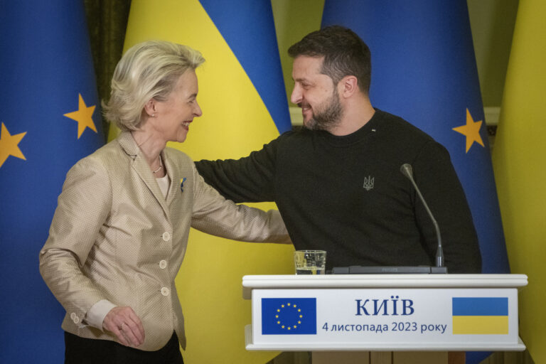 FILE - Ukrainian President Volodymyr Zelenskyy, right, and European Commission President Ursula von der Leyen attend a press conference in Kyiv, Ukraine, Saturday, Nov. 4, 2023. Ukraine, Moldova and Georgia received positive news on Wednesday, Nov. 8, 2023, about their quests to join the European Union but countries in the volatile Balkans region that have waited years longer to become members of the world's biggest trading bloc appeared to slip back in the queue. (AP Photo/Efrem Lukatsky, File)