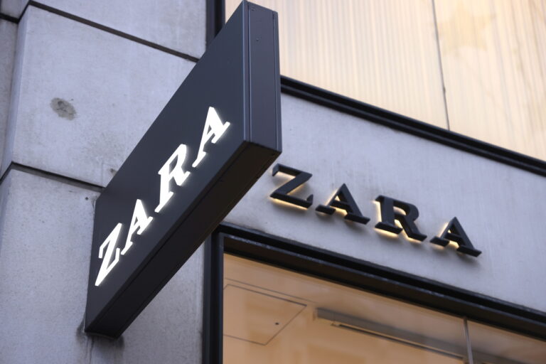 epa11024483 A branch of the clothes shop Zara in London, Britain, 12 December 2023. The fashion company has removed a series of advertisements amid complaints on social media that they resemble images from the Israeli military operations in the Gaza Strip. Zara's parent company Inditex in a statement said 