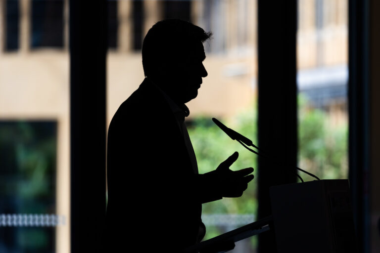 08.05.2024, Berlin: Robert Habeck (Bündnis 90/Die Grünen), Bundesminister für Wirtschaft und Klimaschutz, spricht bei der Konferenz «20 Jahre EU-Erweiterung» im Haus der Deutschen Wirtschaft. Die Veranstaltung wird vom Ost-Ausschuss der Deutschen Wirtschaft (OA), der Deutschen Industrie- und Handelskammer (DIHK) und dem Bundesverband der Deutschen Industrie (BDI) organisiert. Foto: Christoph Soeder/dpa +++ dpa-Bildfunk +++ (KEYSTONE/DPA/Christoph Soeder)