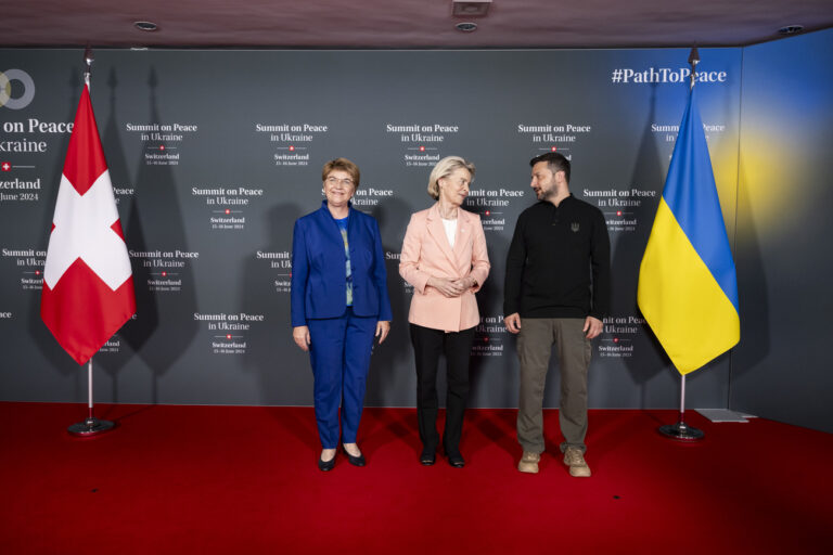 Ursula von der Leyen, President of European Commission, center, poses with Swiss Federal President Viola Amherd and Ukrainian President Volodymyr Zelenskyy, during the Summit on peace in Ukraine, in Stansstad near Lucerne, Switzerland, Saturday, June 15, 2024. Heads of state from around the world gather on the Buergenstock Resort in central Switzerland for the Summit on Peace in Ukraine, on June 15 and 16. (KEYSTONE/EDA/POOL/Alessandro della Valle)