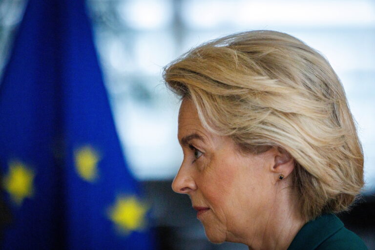 epa11421669 President of the European Commission Ursula von der Leyen arrives at the European weekly Commission college meeting in Brussels, Belgium, 19 June 2024. The Commissioners Meeting will be followed by a press conference on the 2024 European Semester Spring package. EPA/OLIVIER MATTHYS