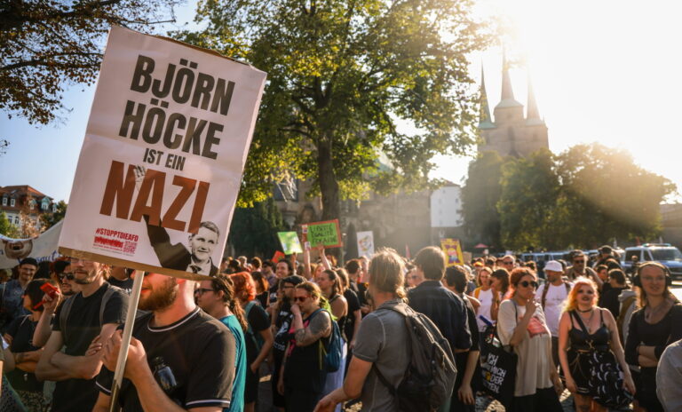 Nazikeule, Aufstieg und Fall: Wie die ständige Nazifizierung der AfD endgültig der Lächerlichkeit preisgegeben wurde