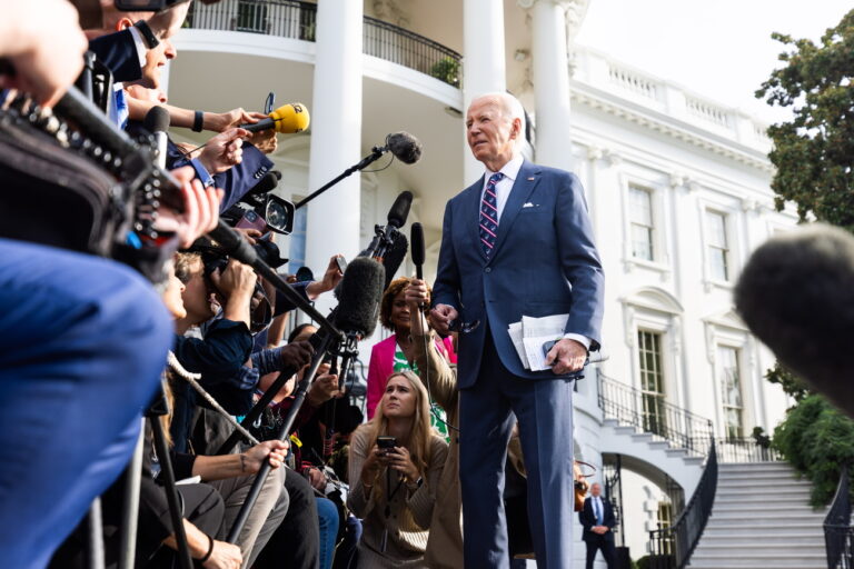 epa11608070 US President Joe Biden speaks briefly to the media before departing the White House for a day trip to Wilmington, then Philadelphia, in Washington, DC, USA, 16 September 2024. Biden spoke about the second attempted assassination of Republican presidential nominee Donald Trump, saying he was glad the former president is okay. EPA/JIM LO SCALZO / POOL