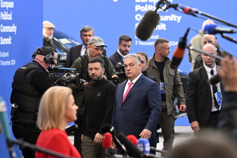 epa11707103 Hungarian Prime Minister Viktor Orban (C-R) welcomes Ukrainian President Volodymyr Zelensky to the 5th summit of the European Political Community (EPC) held in Puskas Arena in Budapest, Hungary, 07 November 2024. EPA/SZILARD KOSZTICSAK HUNGARY OUT