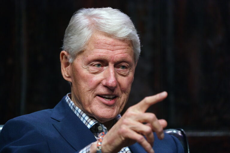 epa11733968 Former US President Bill Clinton speaks at the 'Daughters of the American Revolution' Constitution Hall in Washington, DC, USA, 21 November 2024. Clinton promoted a new memoir called 'Citizen' during the event. EPA/WILL OLIVER