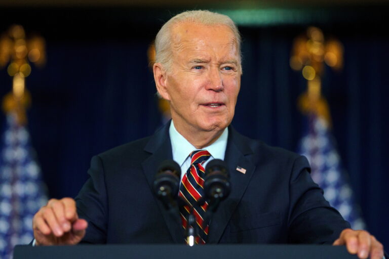 epa11779966 US President Joe Biden delivers remarks at the Willard International Washington Hotel in Washington, DC, USA, 15 December 2024. US President Biden and Vice President Harris addressed the Democratic National Committee's Holiday Reception. EPA/WILL OLIVER / POOL