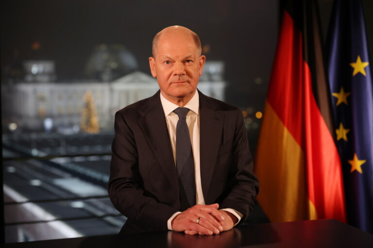 epa11798089 (EDITOR'S NOTE: Pictures are embargoed for publication until 0:00 CET on 31 December 2024).....German Chancellor Olaf Scholz poses after he recorded his annual televised New Year's address to the nation in Berlin, Germany, 29 December 2024. EPA/Michele Tantussi / POOL ATTENTION EDITORS: EMBARGO until 31 December 00:00 AM