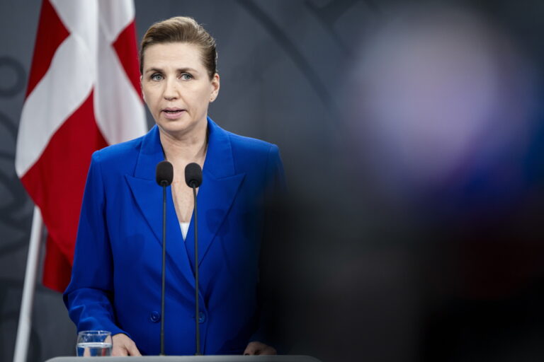 epa11817225 Denmark's Prime Minister Mette Frederiksen holds a joint press conference with Greenland's Prime Minister Mute Bourup Egede (not pictured) at the Mirror Hall of Christiansborg Palace in Copenhagen, Denmark, 10 January 2025. EPA/MADS CLAUS RASMUSSEN DENMARK OUT