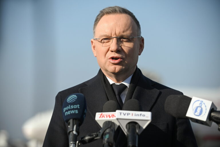 epa11884094 Polish President Andrzej Duda speaks during a press conference at the Warsaw airport before flying to Lithuania, in Warsaw, Poland, 09 February 2025. President Duda will attend a ceremony to connect Lithuania to the European power grid. A meeting is planned with the head of the European Commission, as well as with the presidents: Lithuania, Estonia and Latvia. EPA/Marcin Obara POLAND OUT