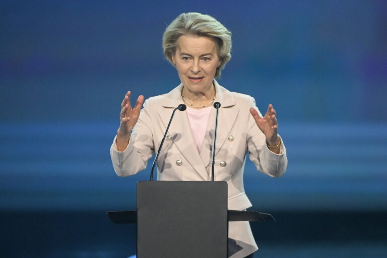 «Paneuropäische Verteidigung»: Von der Leyen fordert europäische Verteidigungs-Alternative zu Nato