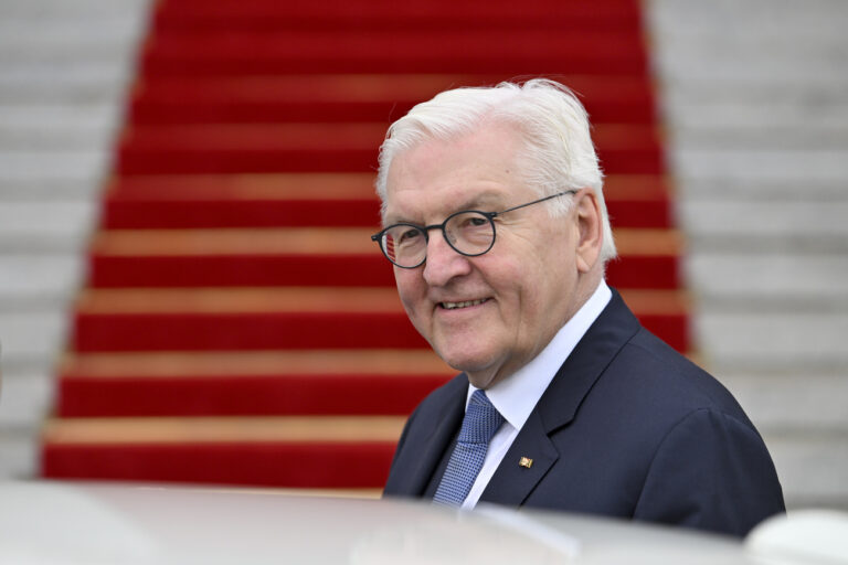 «Die Szene liess mir den Atem stocken»: Bundespräsident Steinmeier kritisiert Trump scharf nach Eklat im Weissen Haus